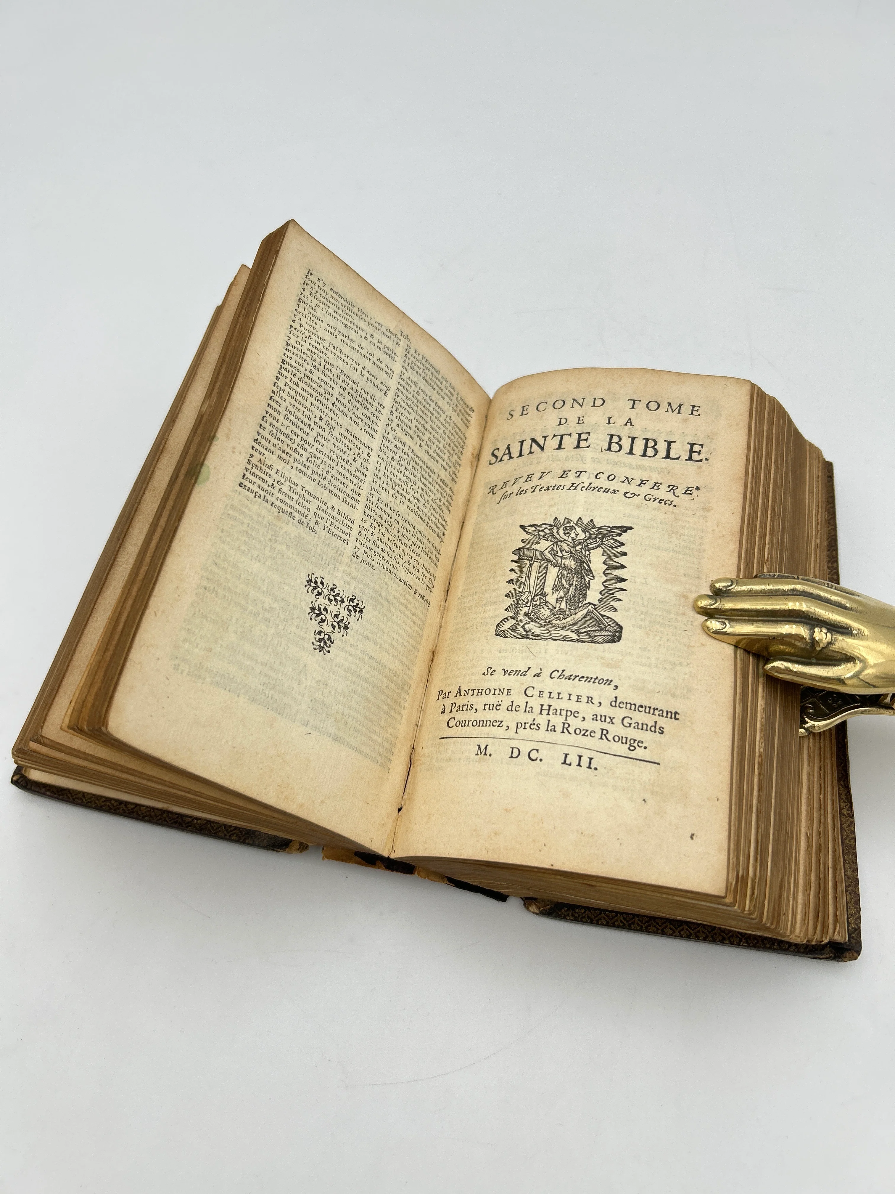 French Bible 1656 - Image 4
