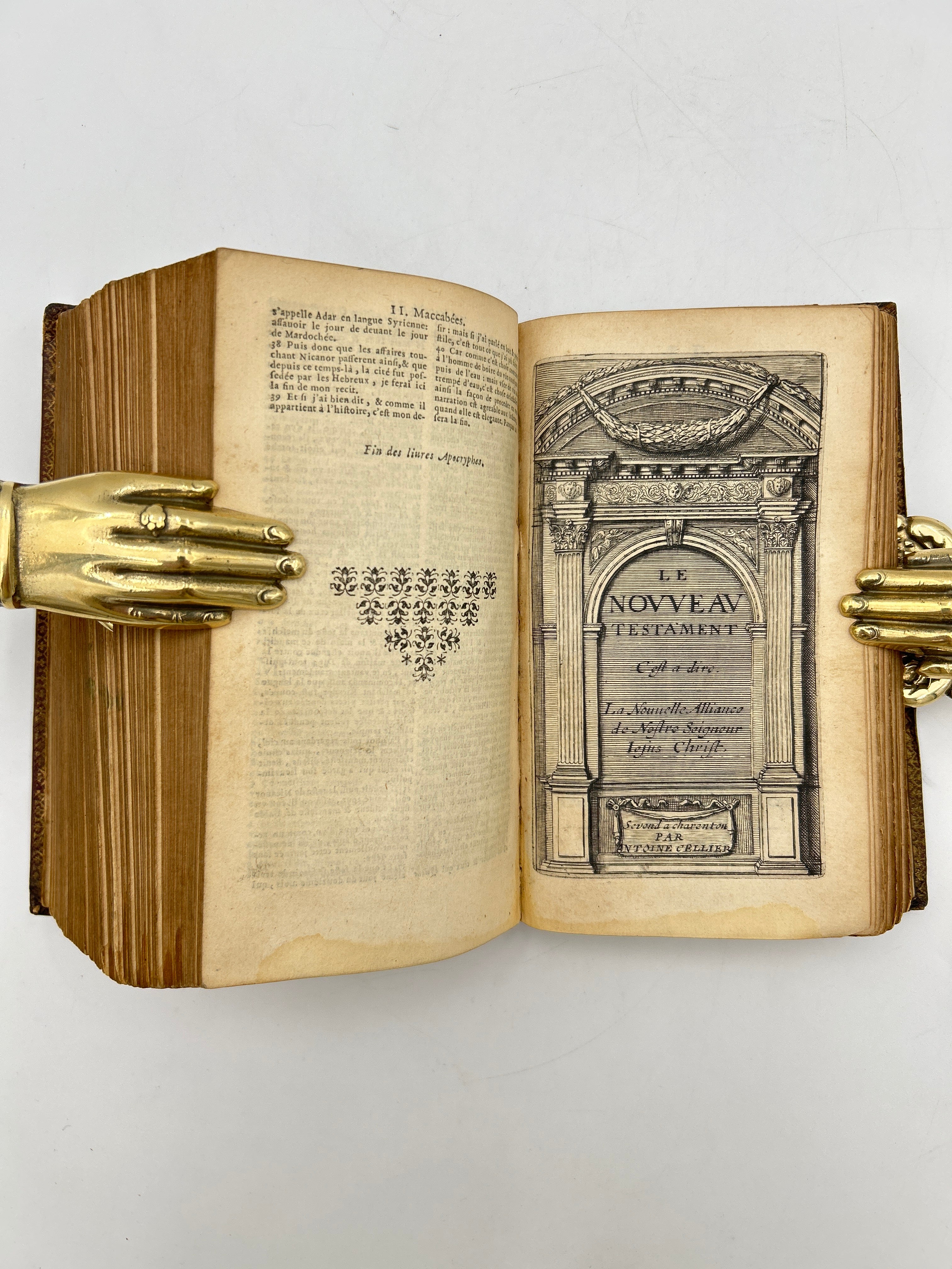 French Bible 1656 - Image 5