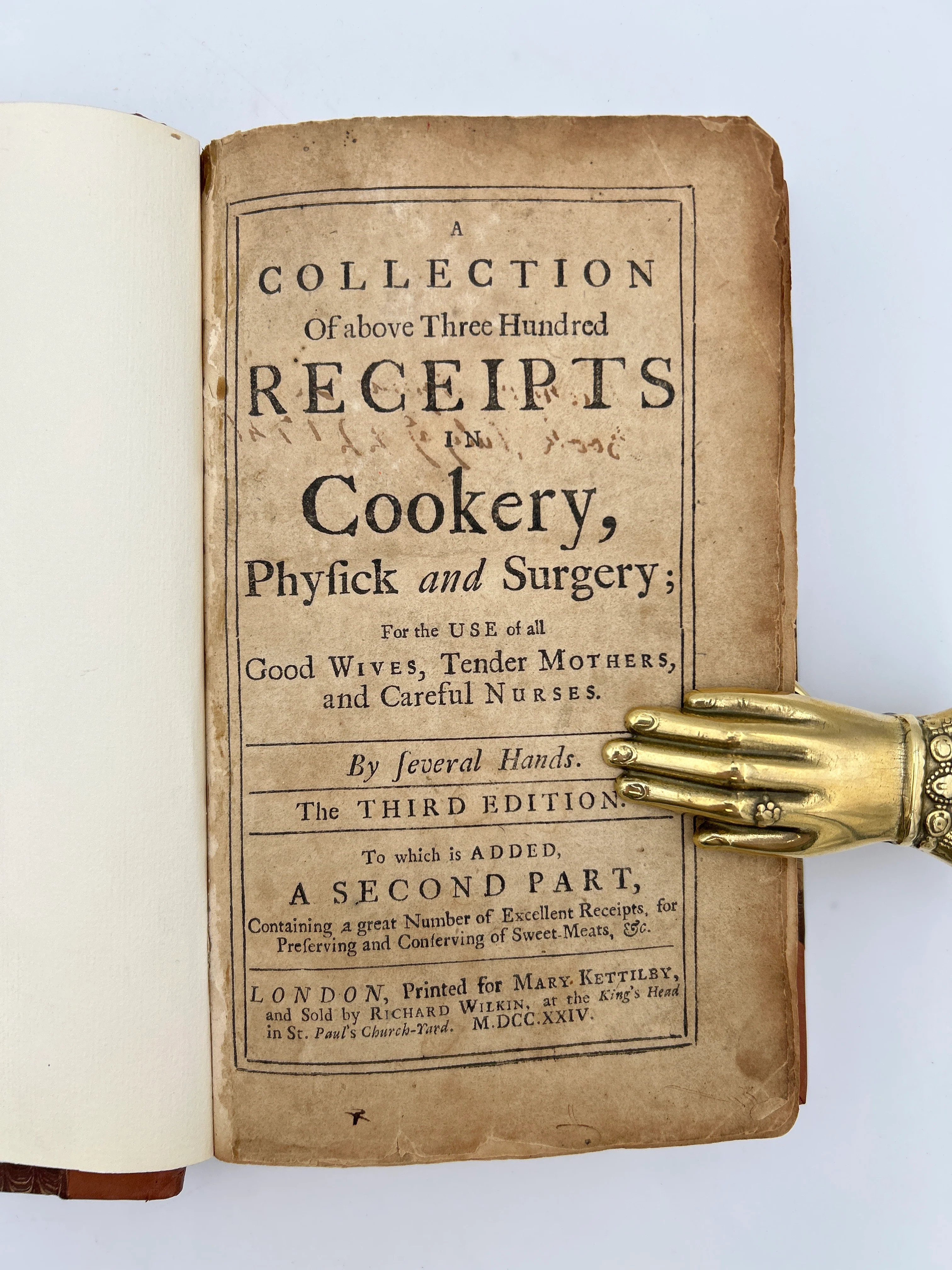 A Collection of Three Hundred Receipts in Cookery - Image 3