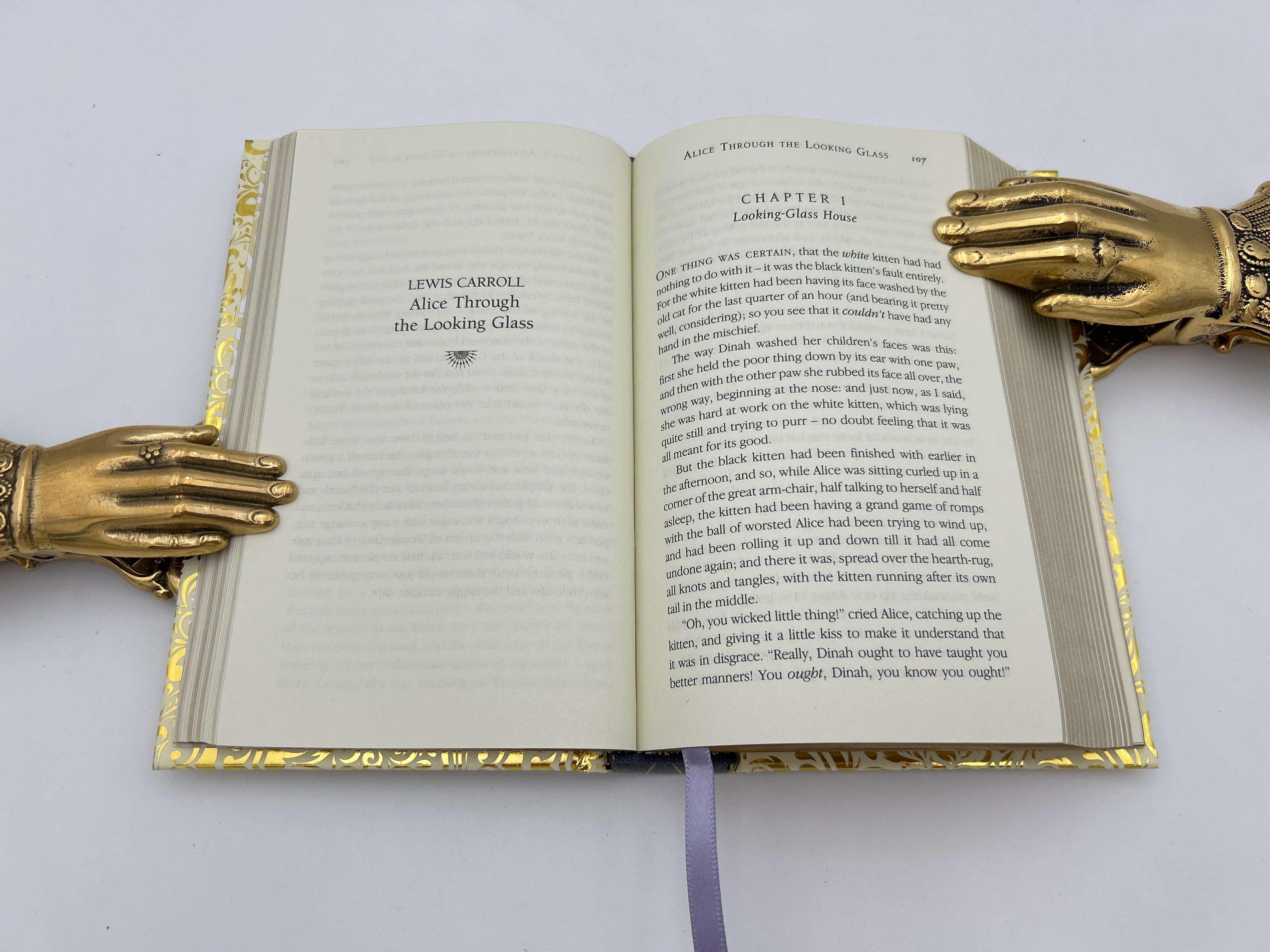 Alice in Wonderland Pocket Sized Reprint (gold collectable classics) - Image 4