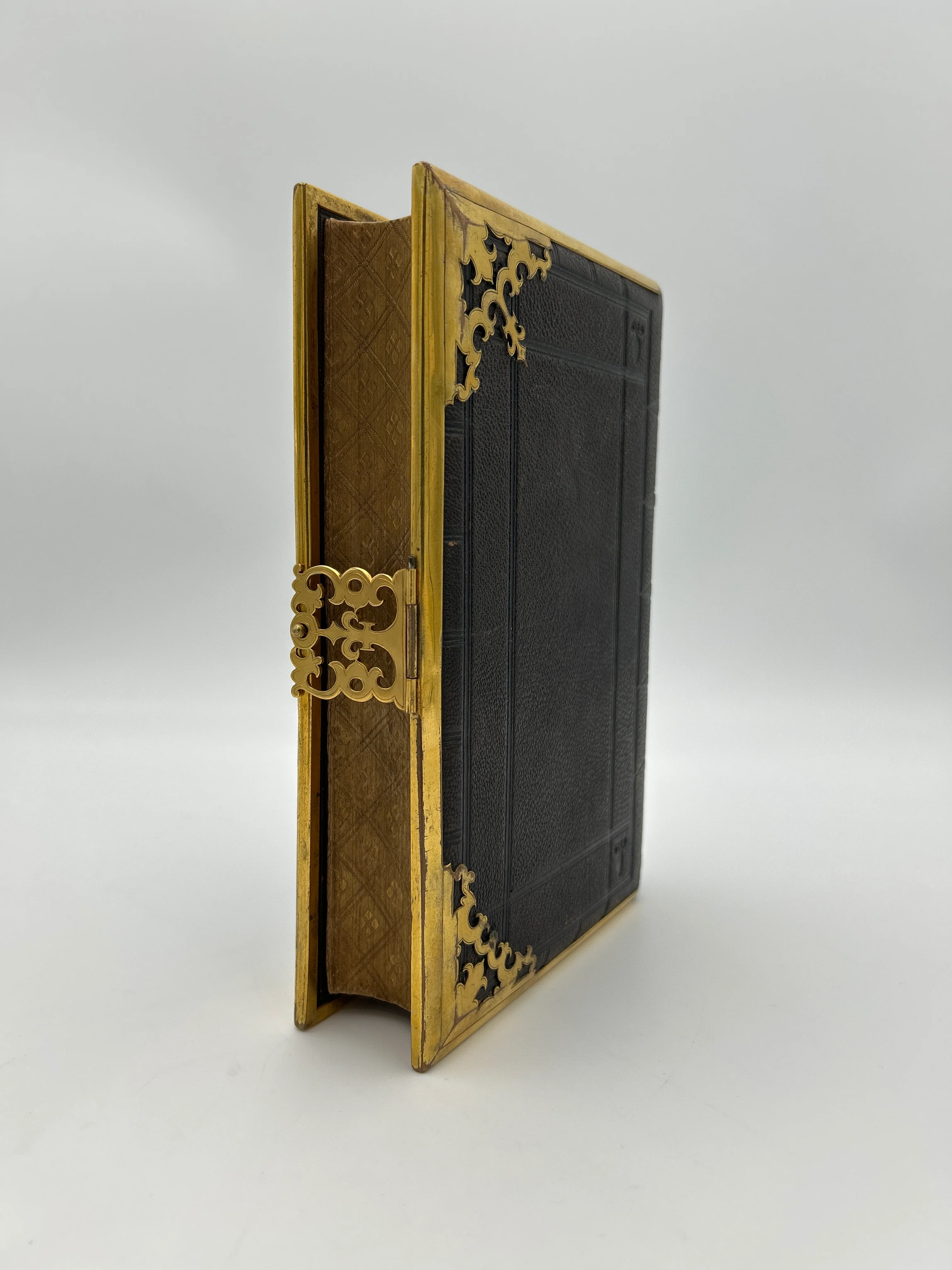 Bagster Polyglot Bible & Book of Common Prayer ca. 1870s - Image 2