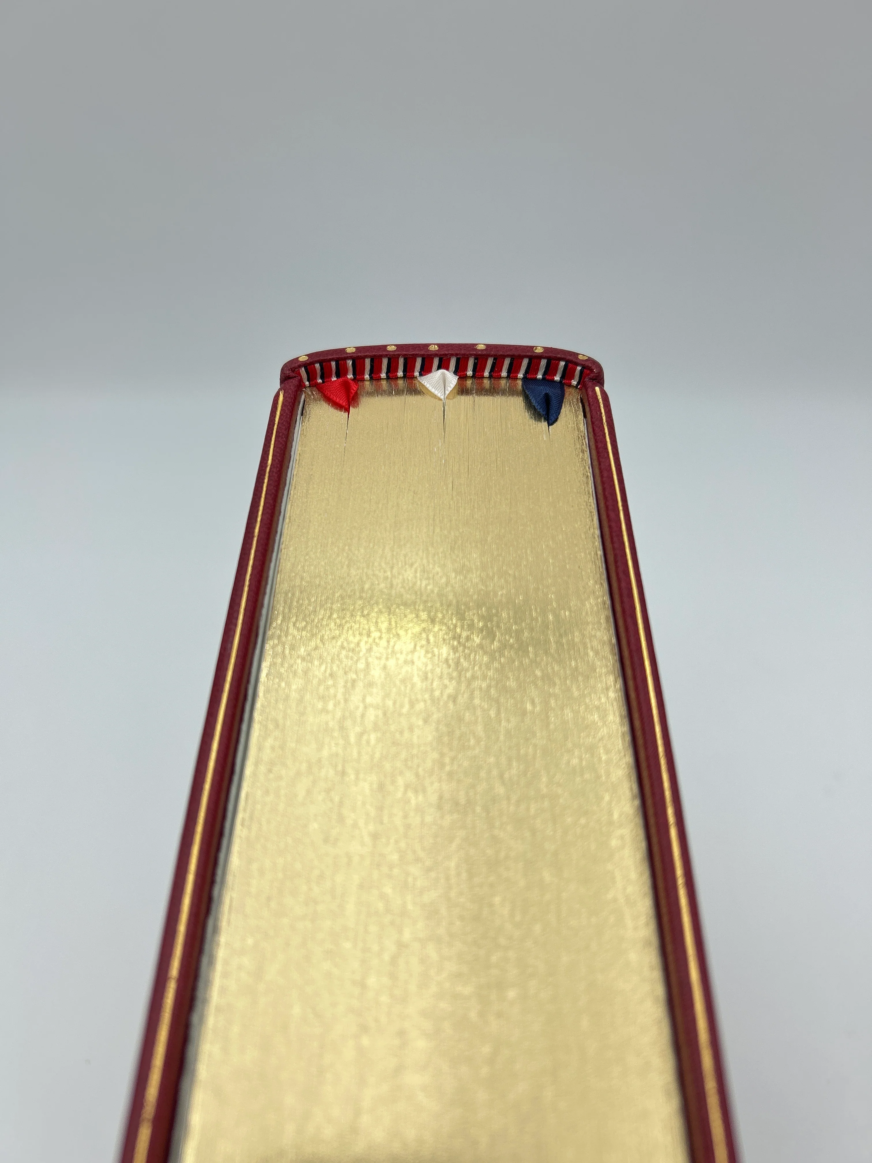 Commemorative Diamond Jubilee Bible - Image 10