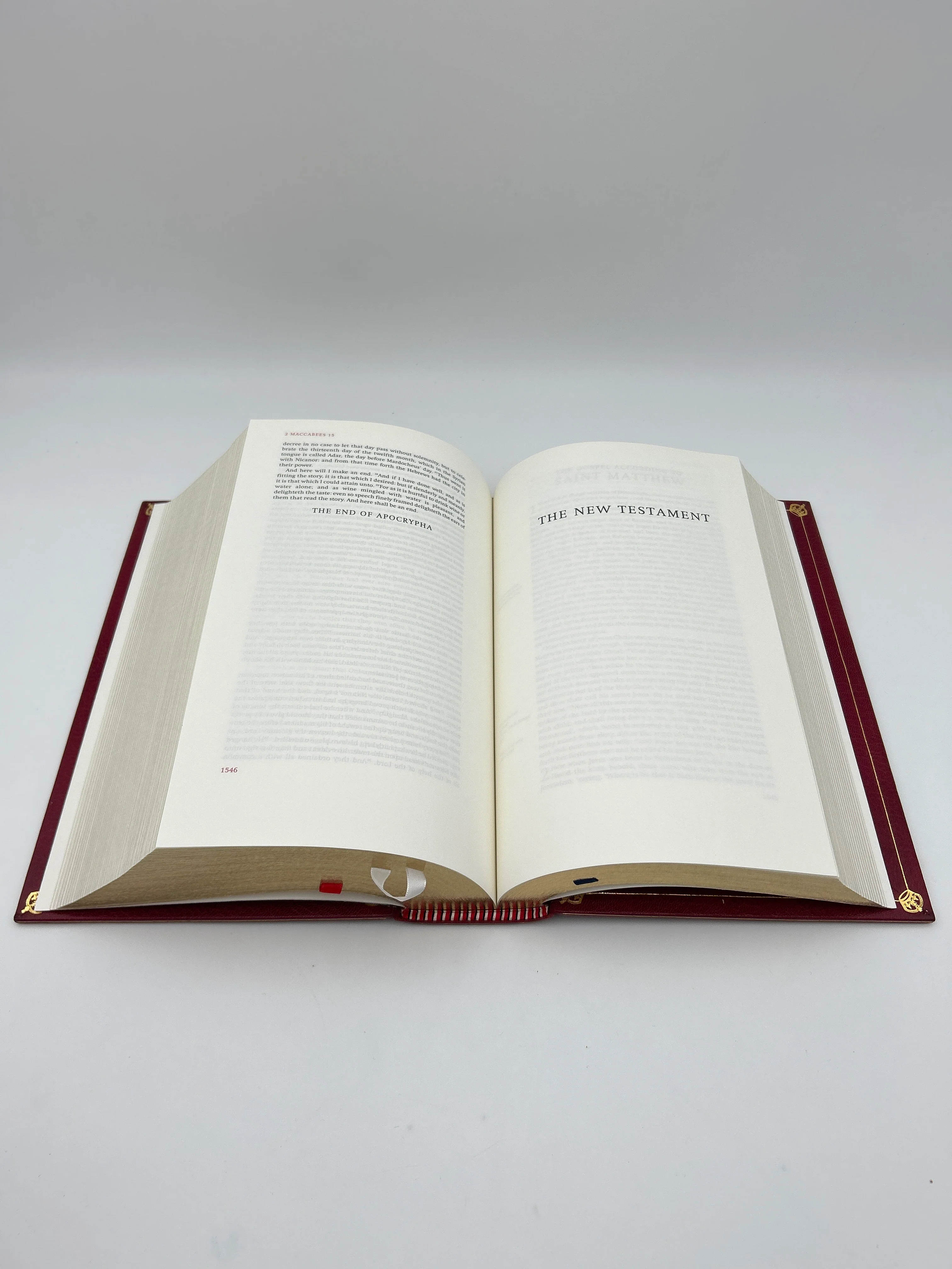 Commemorative Diamond Jubilee Bible - Image 18