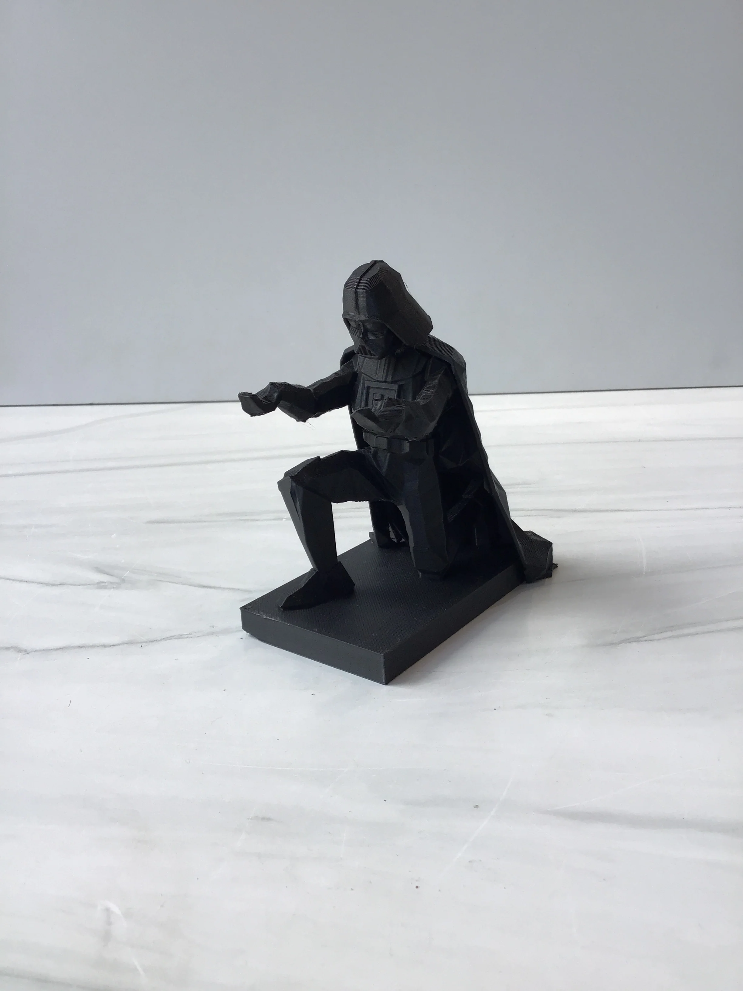 -Darth Vadar Pen Holder