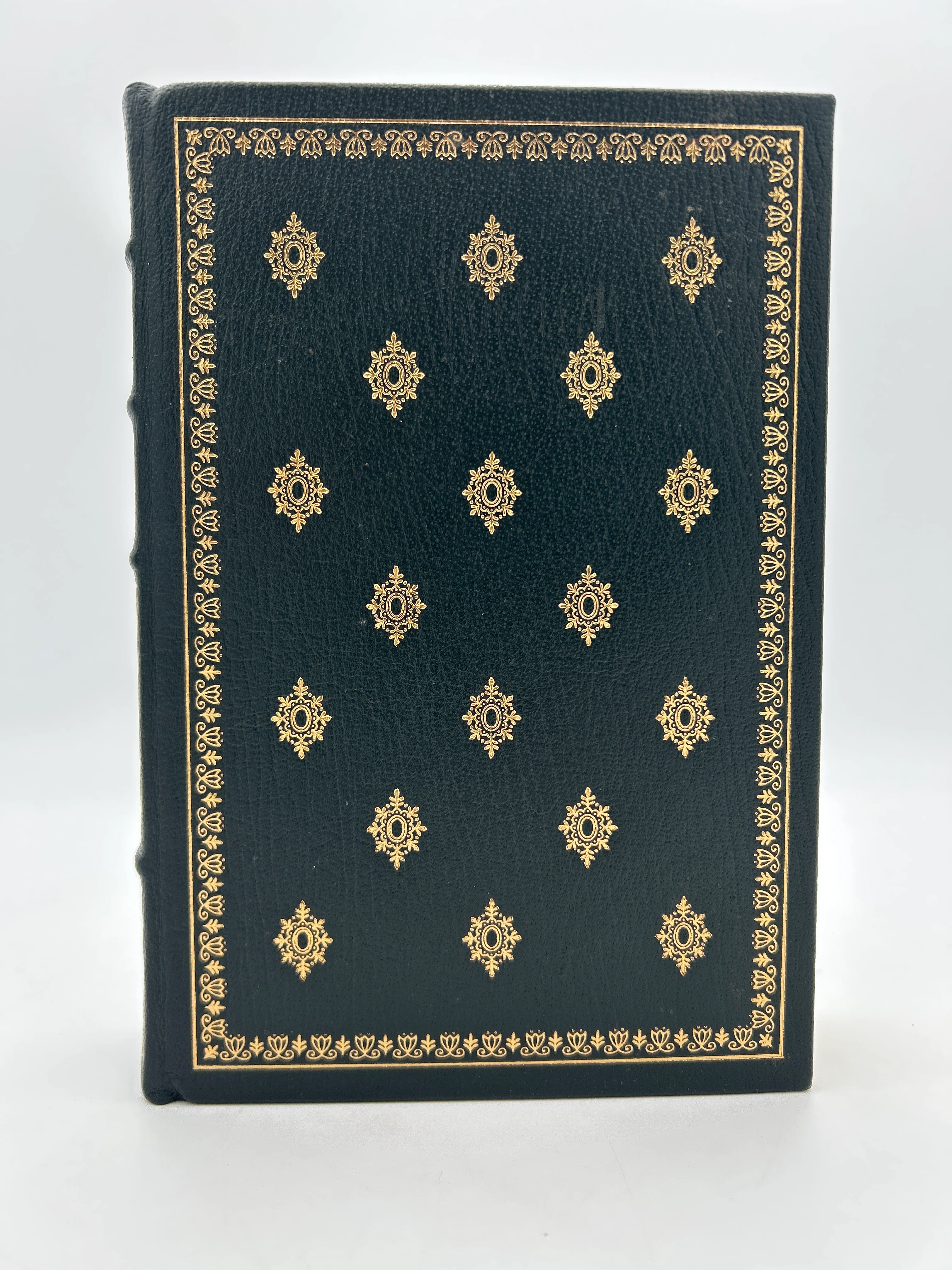 Essays by Michel de Montaigne - Image 3