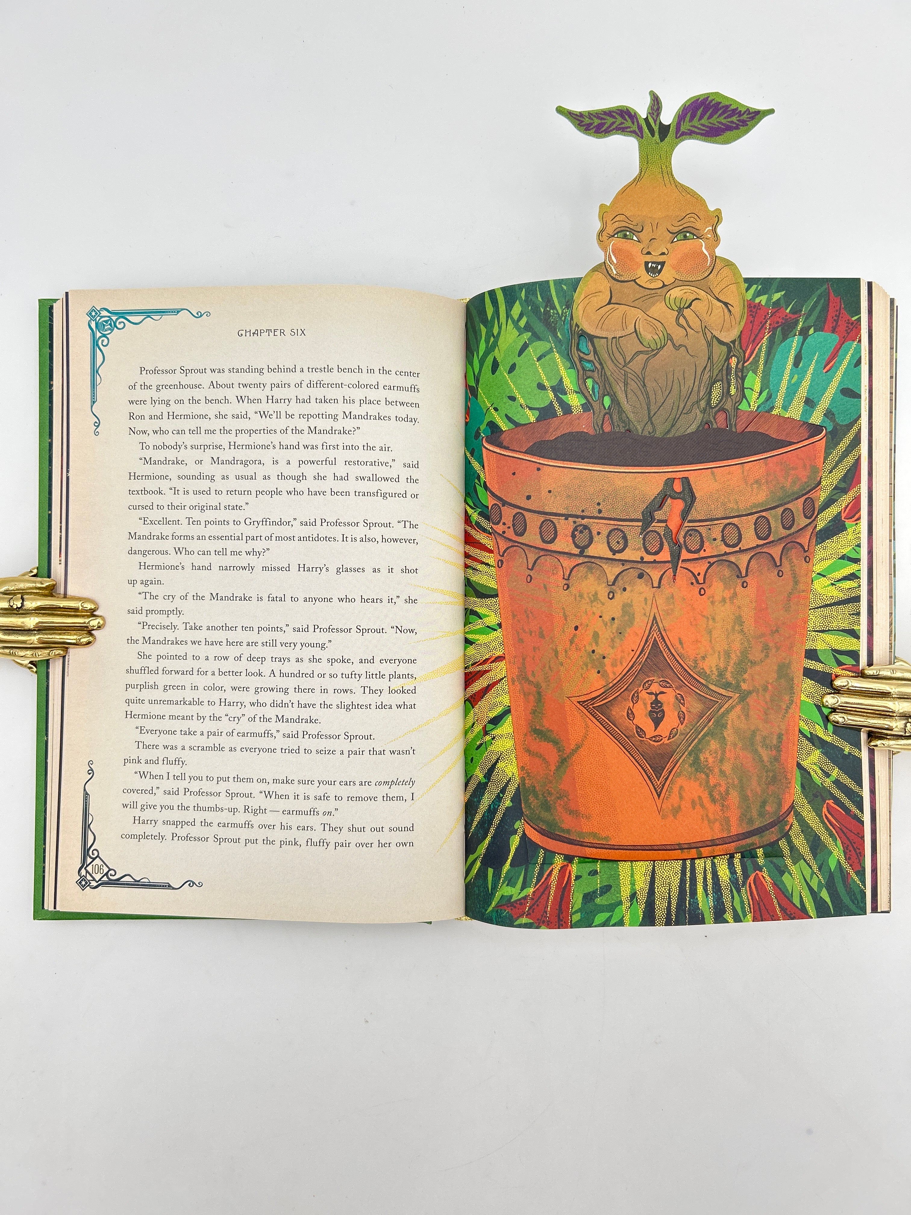 Harry Potter and the Chamber of Secrets Illustrated Reprint - Image 3
