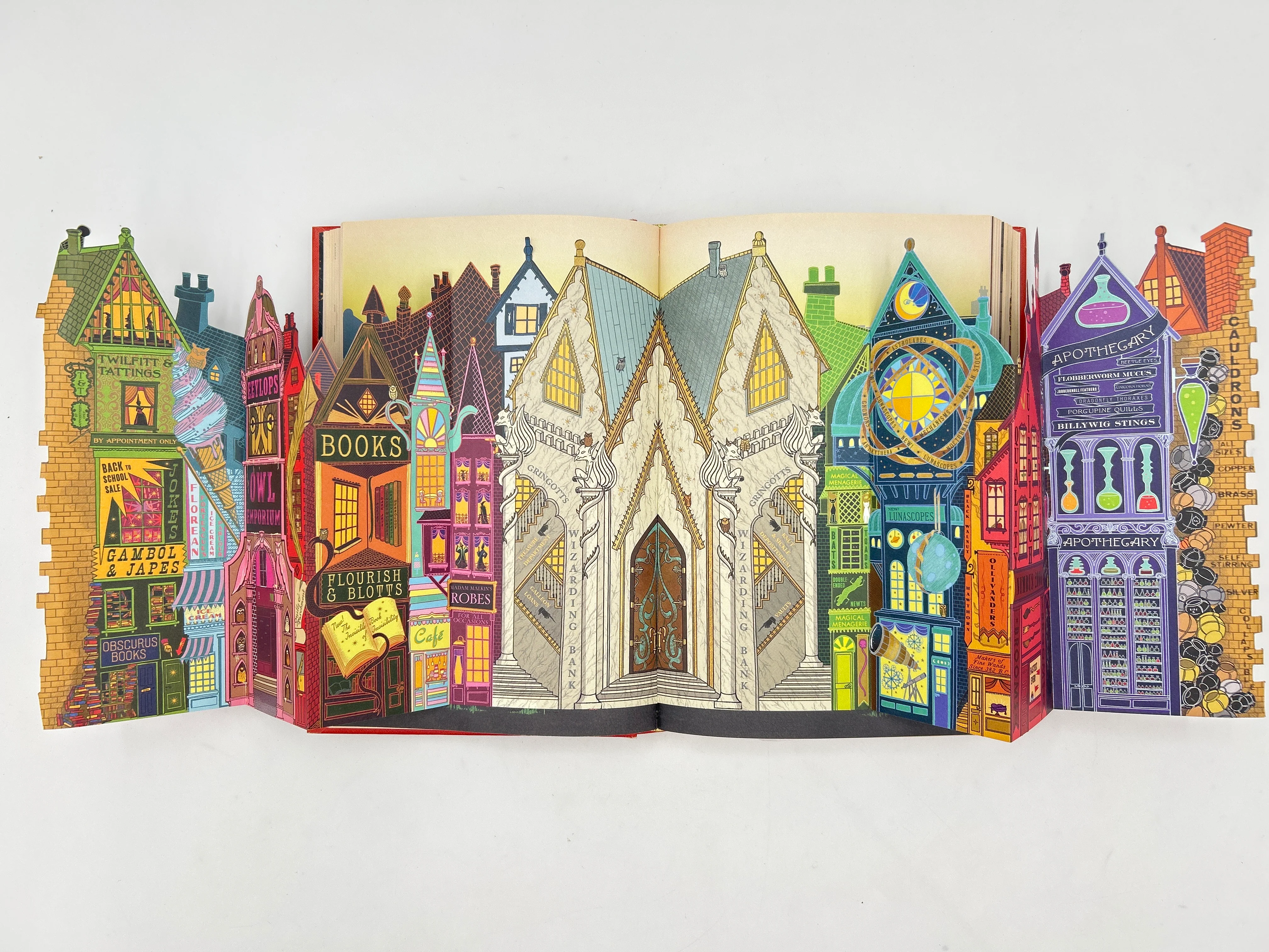 Harry Potter and the Sorcerer's Stone Illustrated Reprint - Image 4