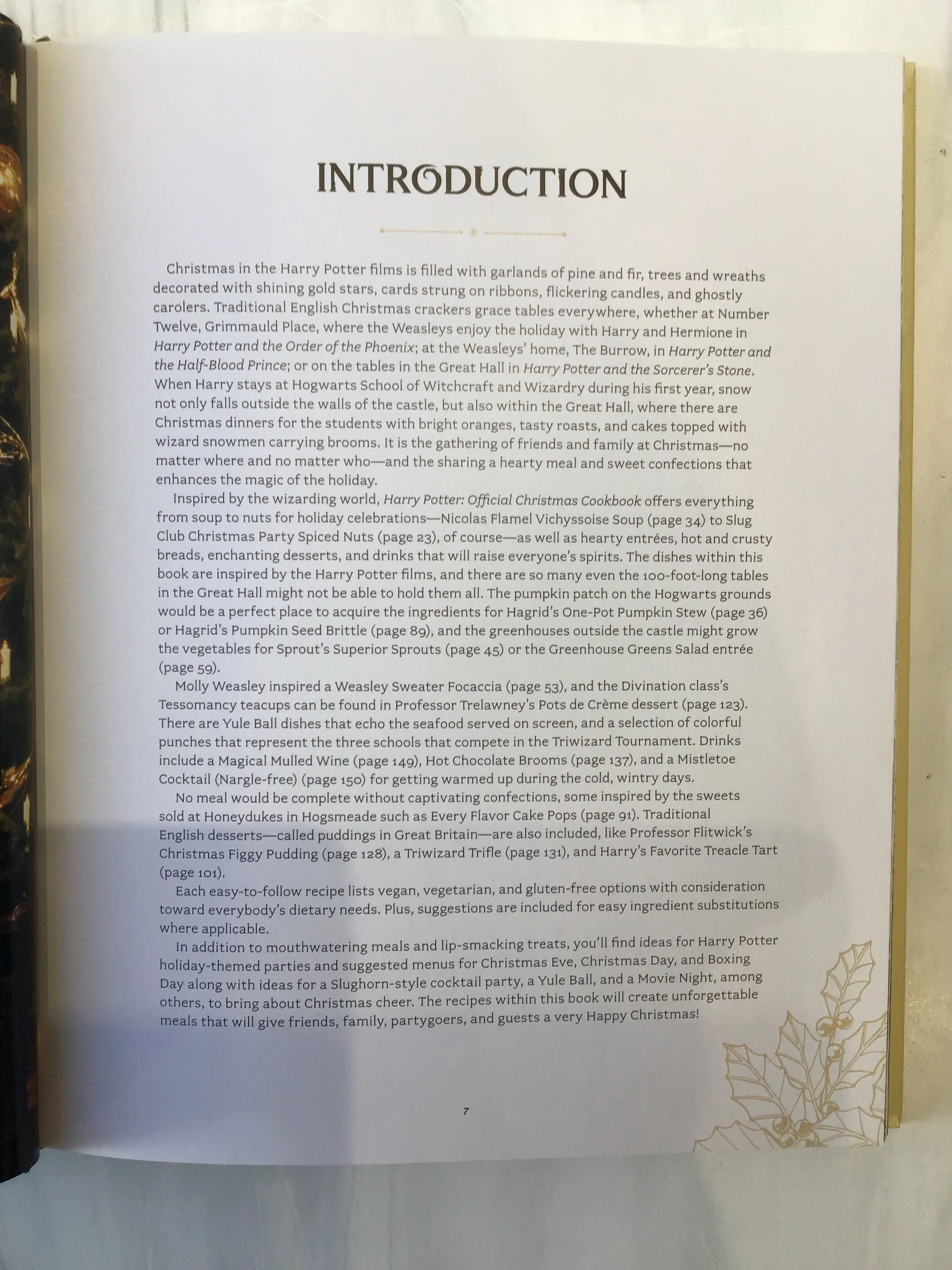 Harry Potter Official Christmas Book - Image 3