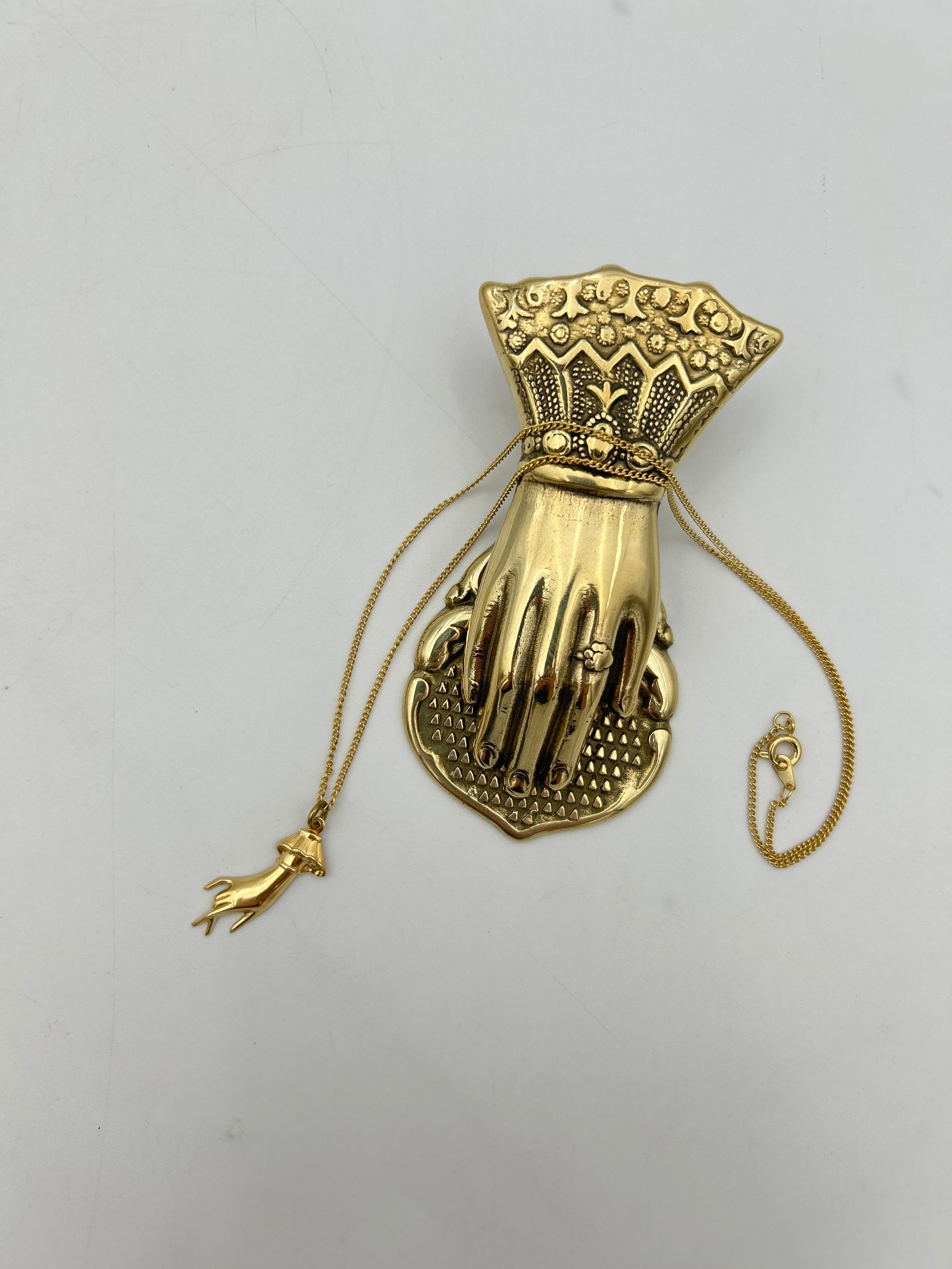 Helping Hands Necklace - Image 2