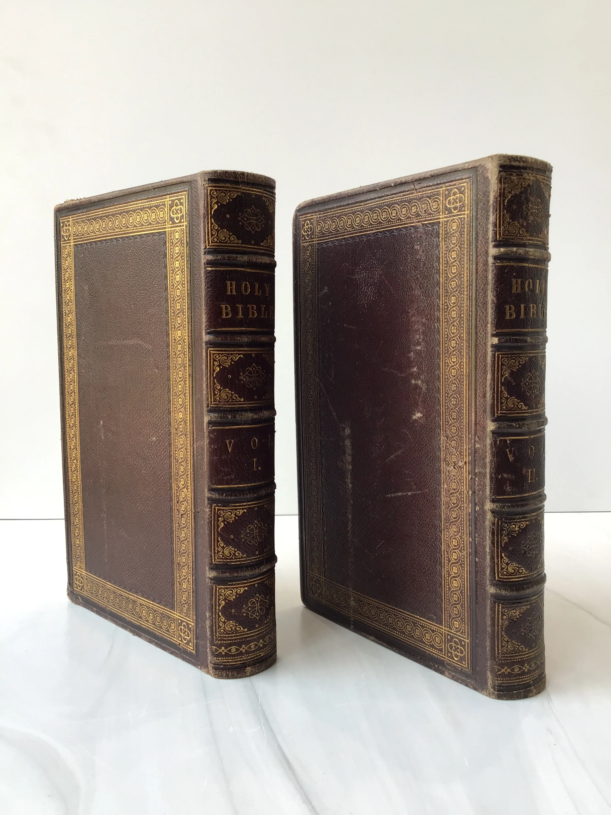 Holy Bible - Image 3