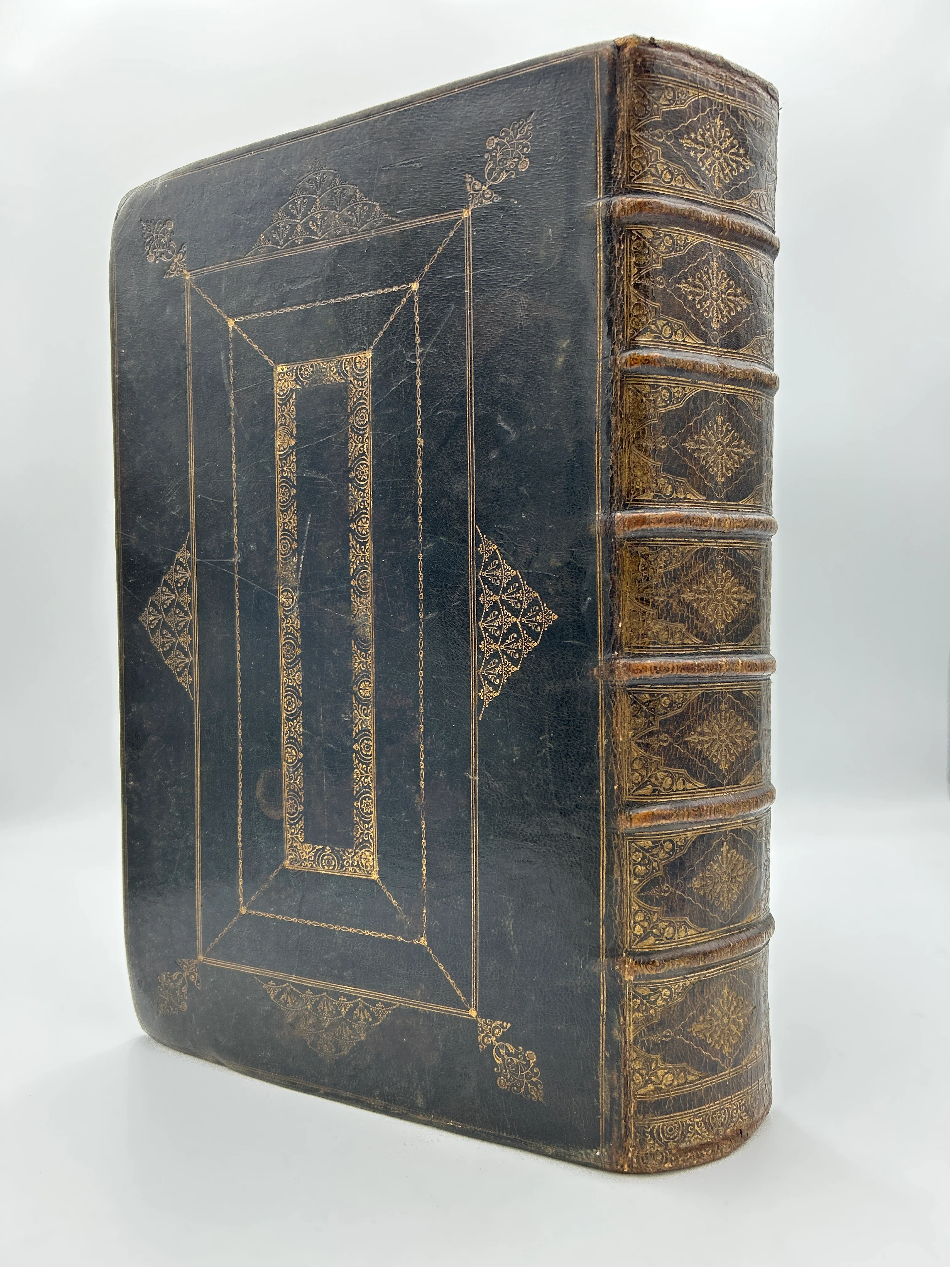 Holy Bible 1723 - Image 2