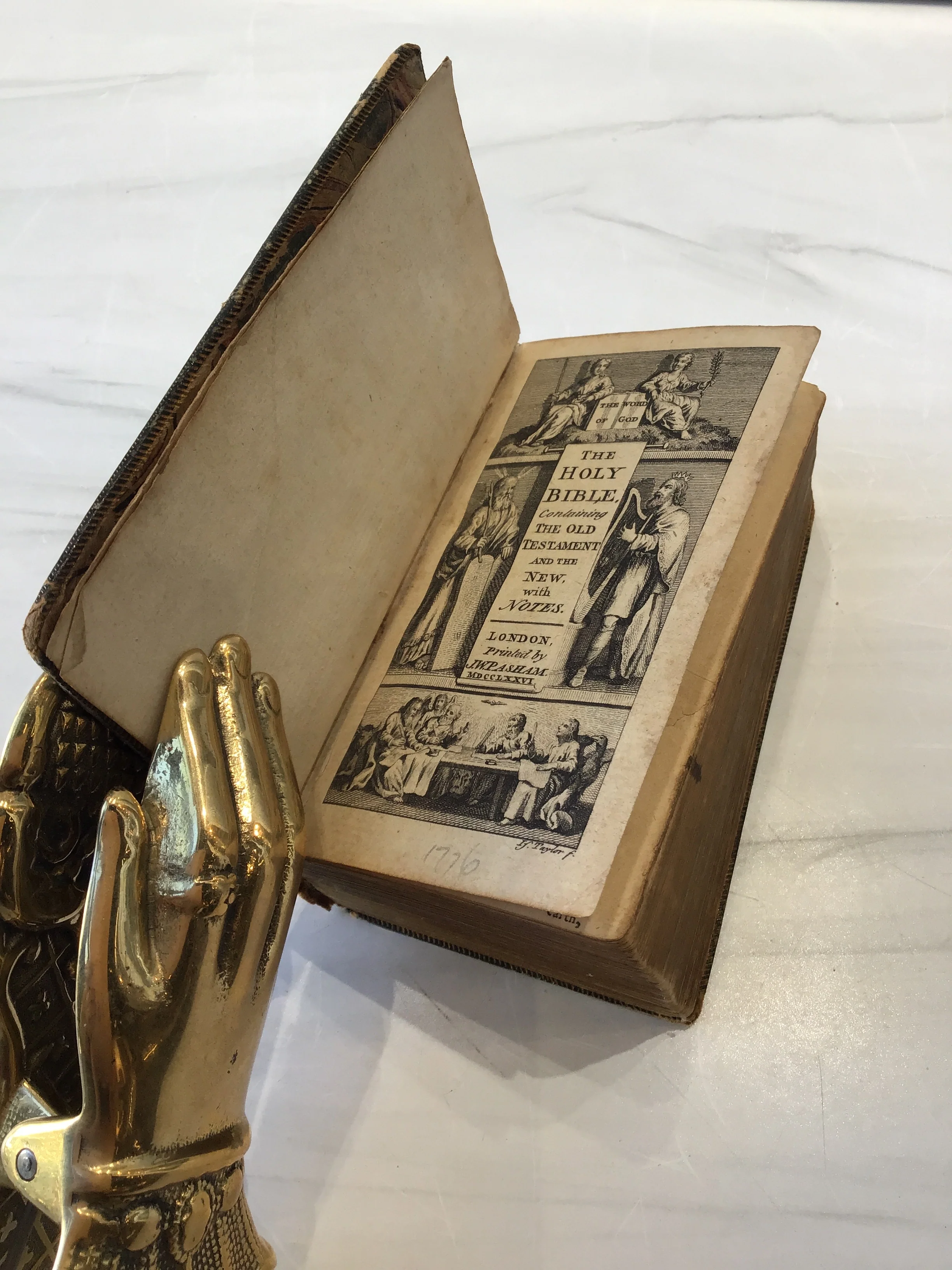 Holy Bible - Image 3