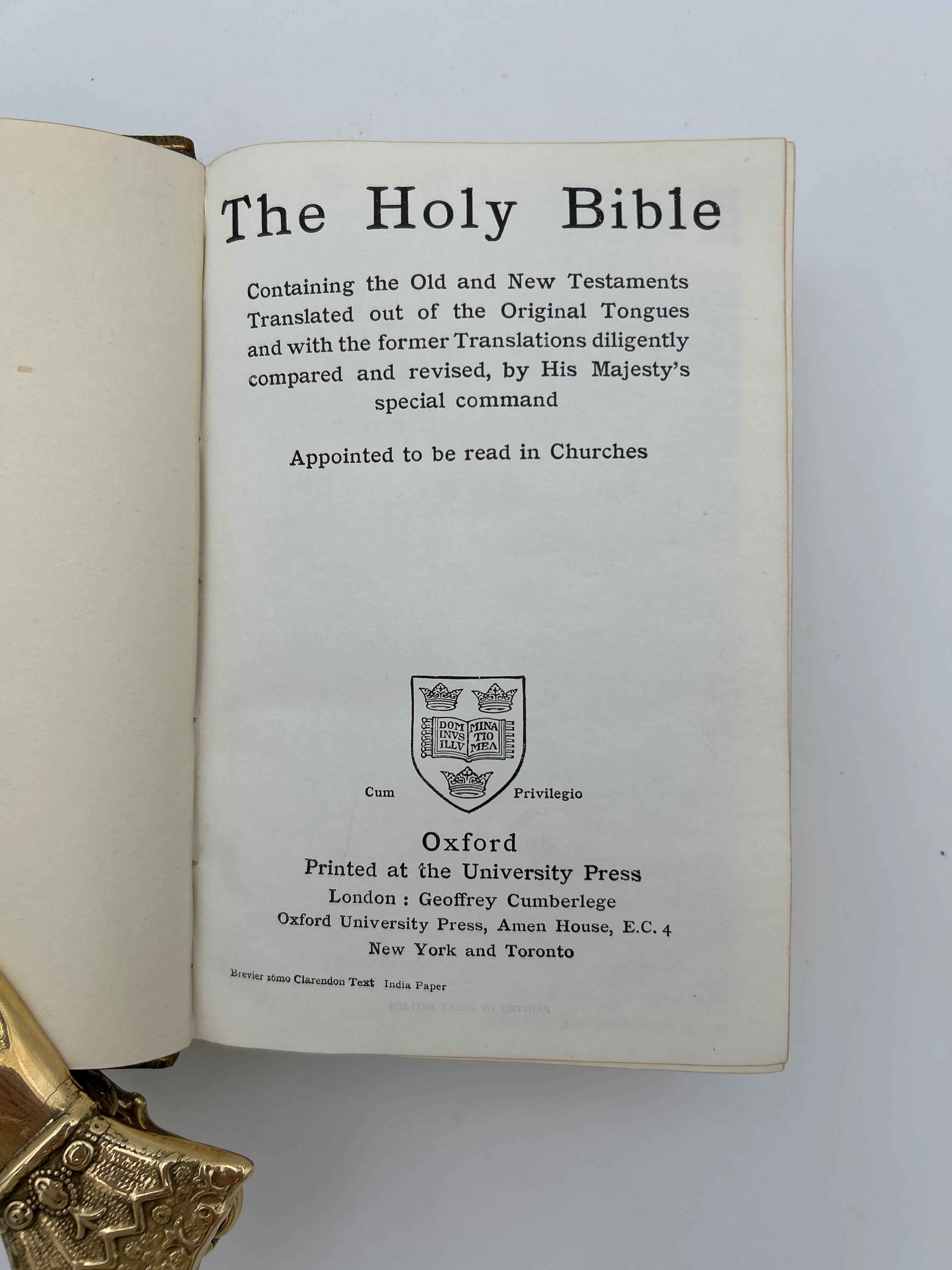 Holy Bible - Image 4