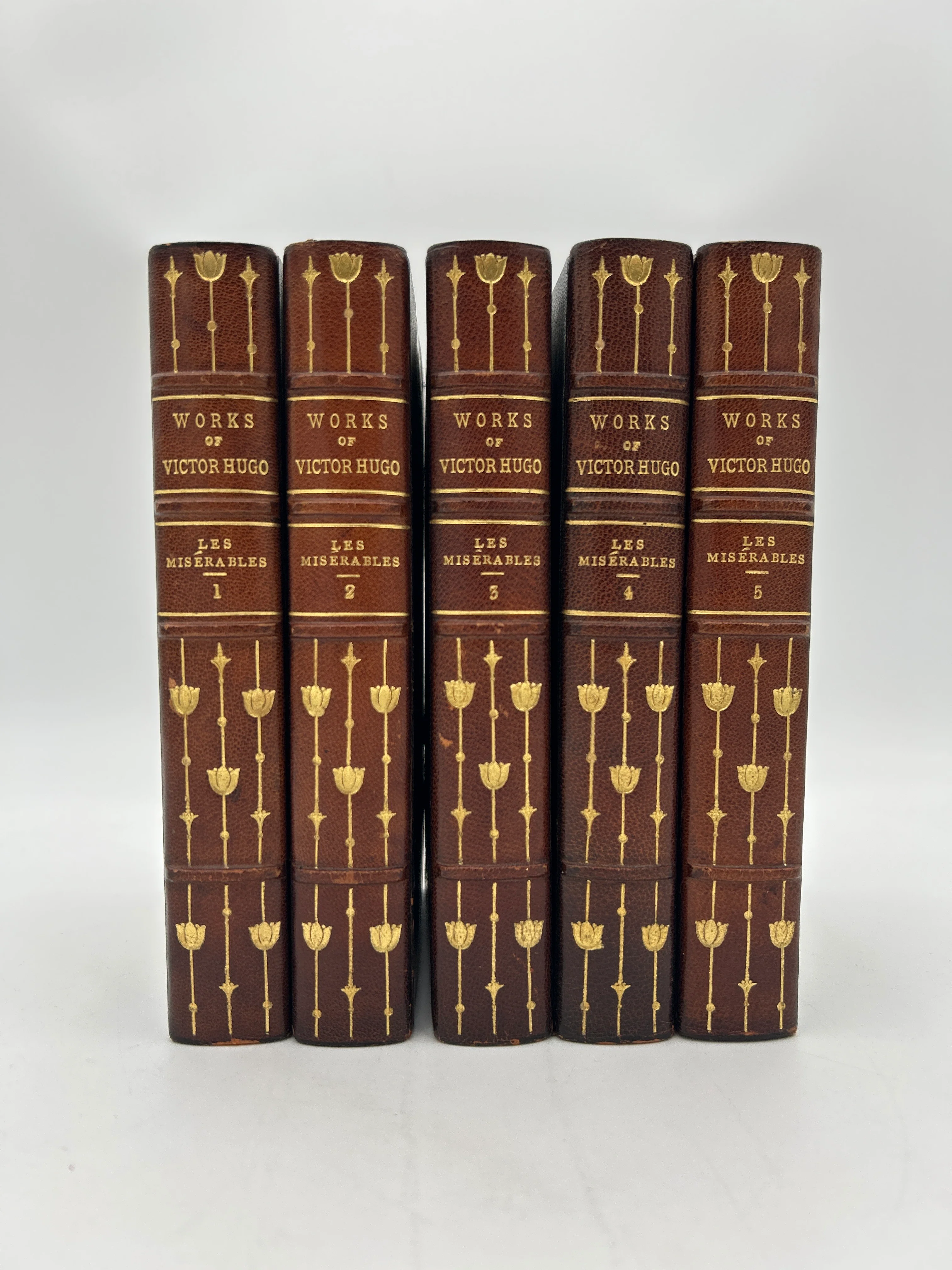 Les Miserables 5 vol set