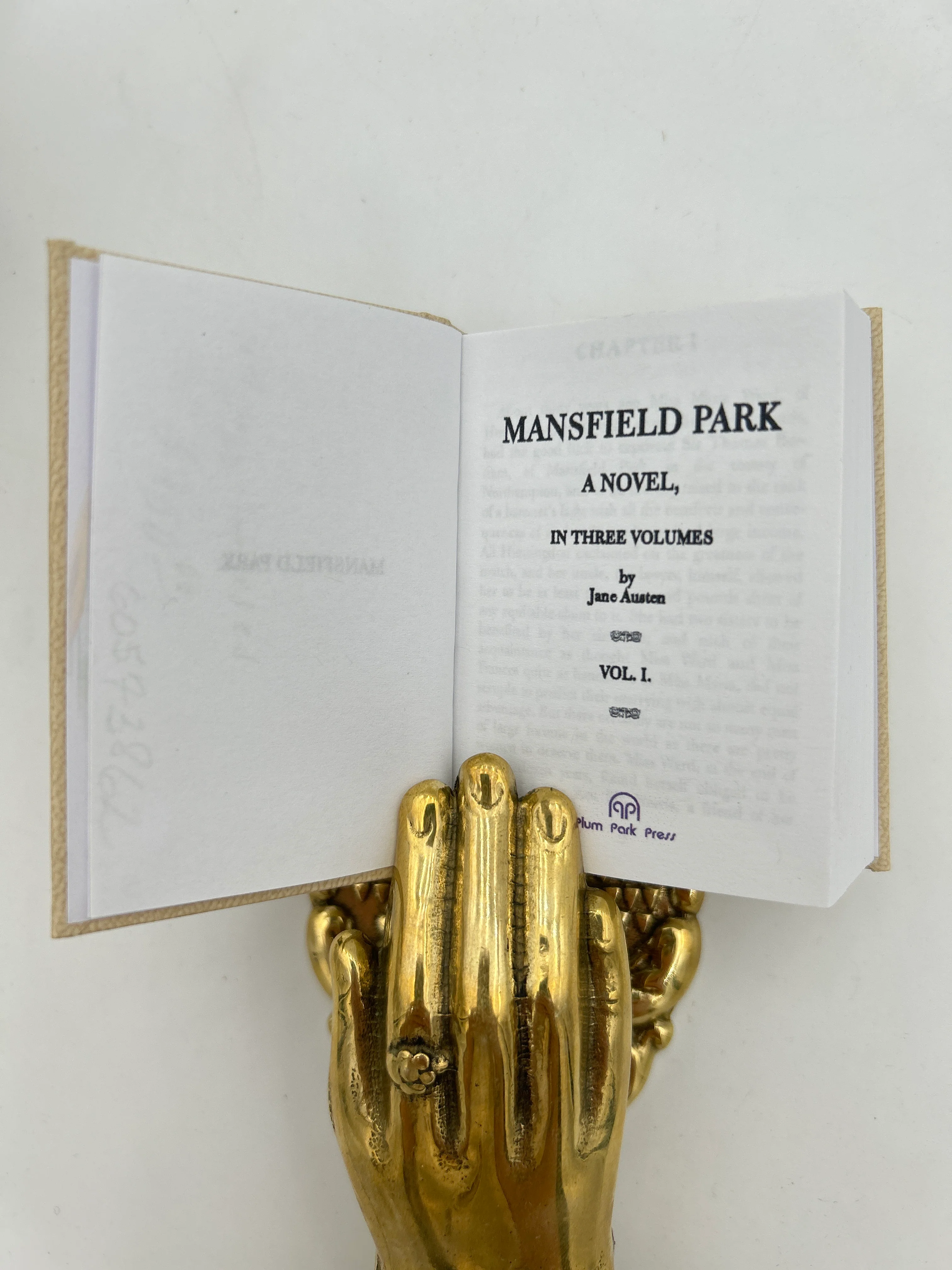 Mansfield Park in Miniature ( 4 vol set to include Lovers' vows) - Image 3
