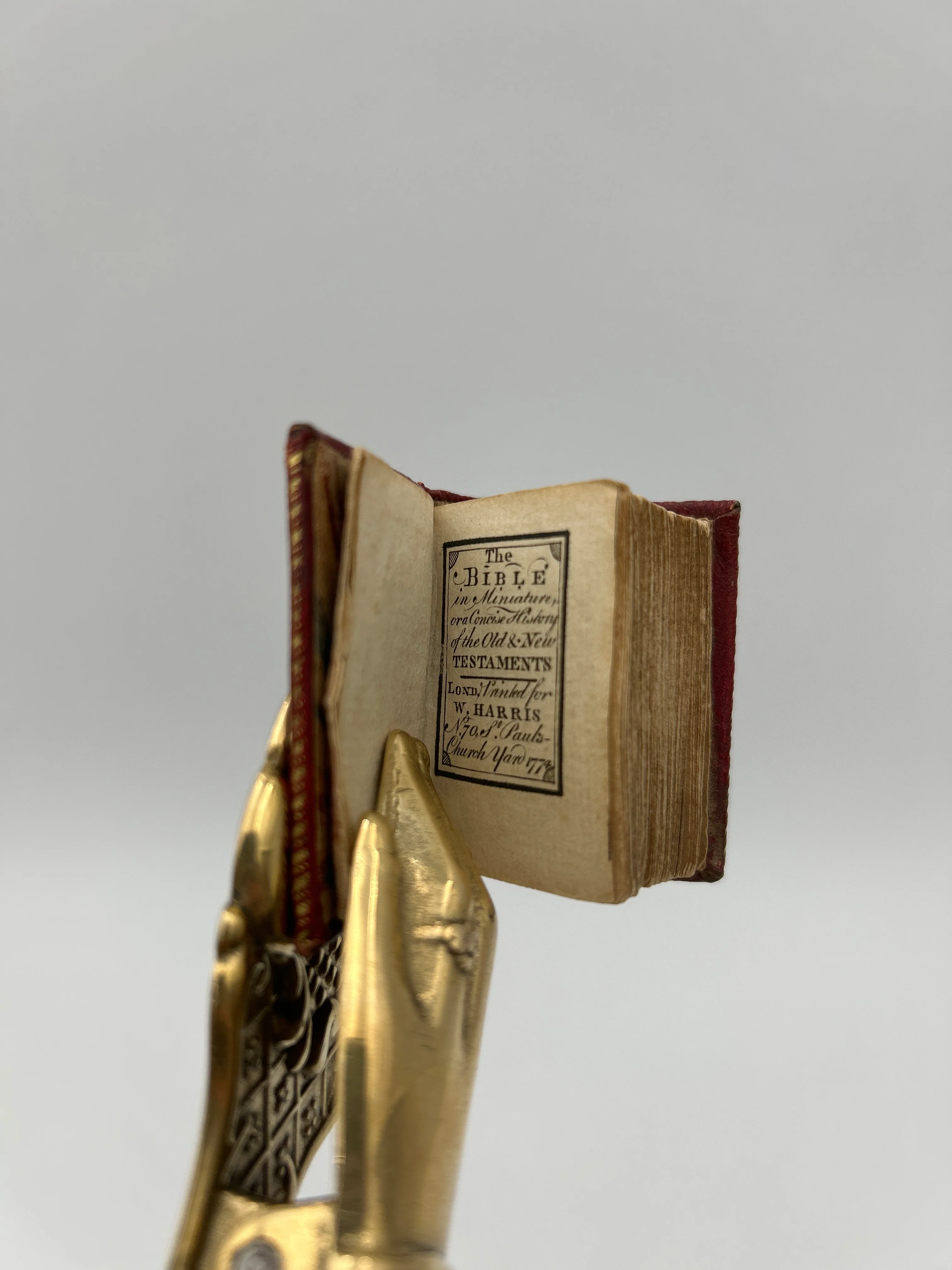 Miniature Bible - Image 4