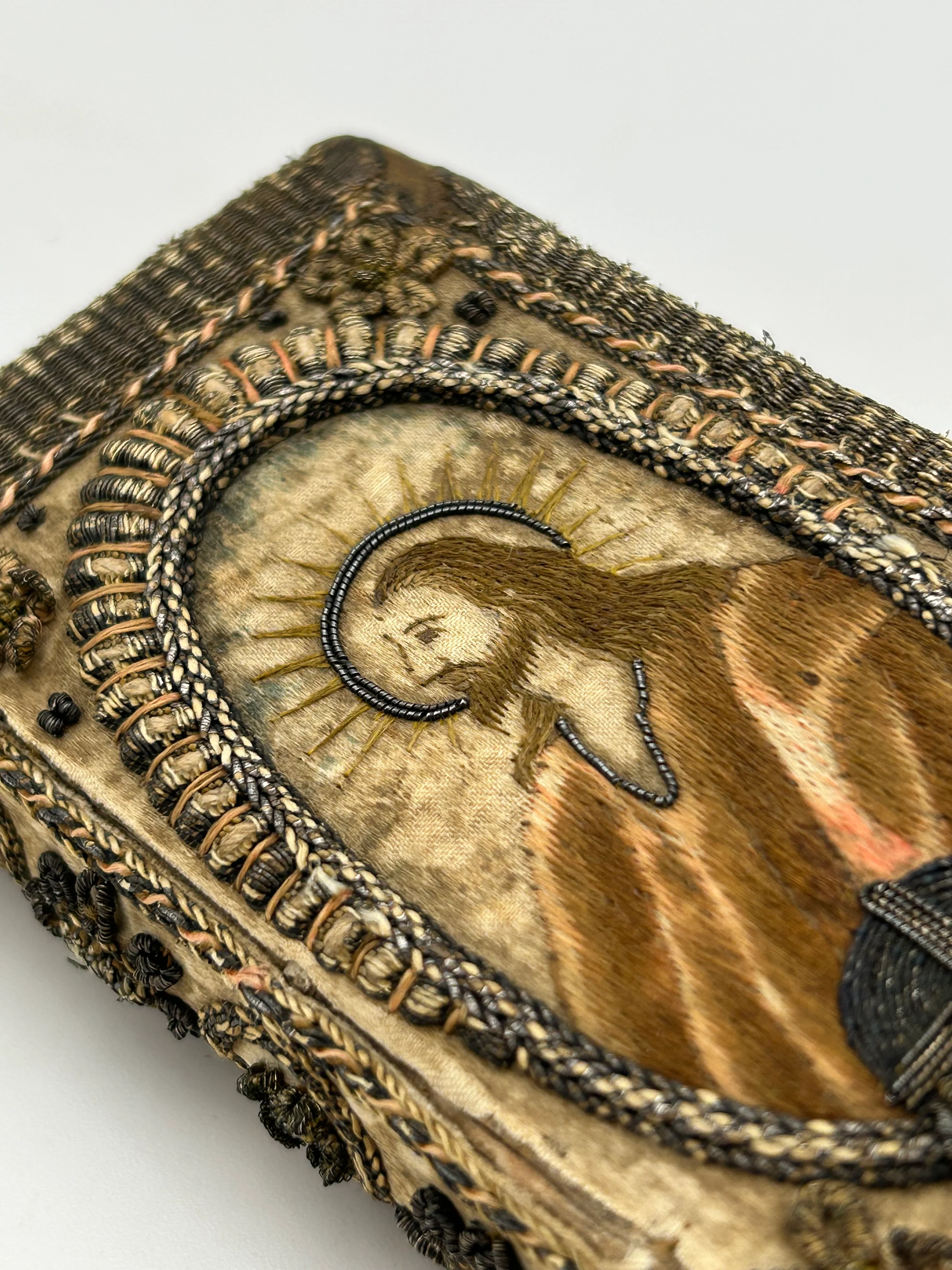 New Testament 1637 with Embroidered Binding - Image 5