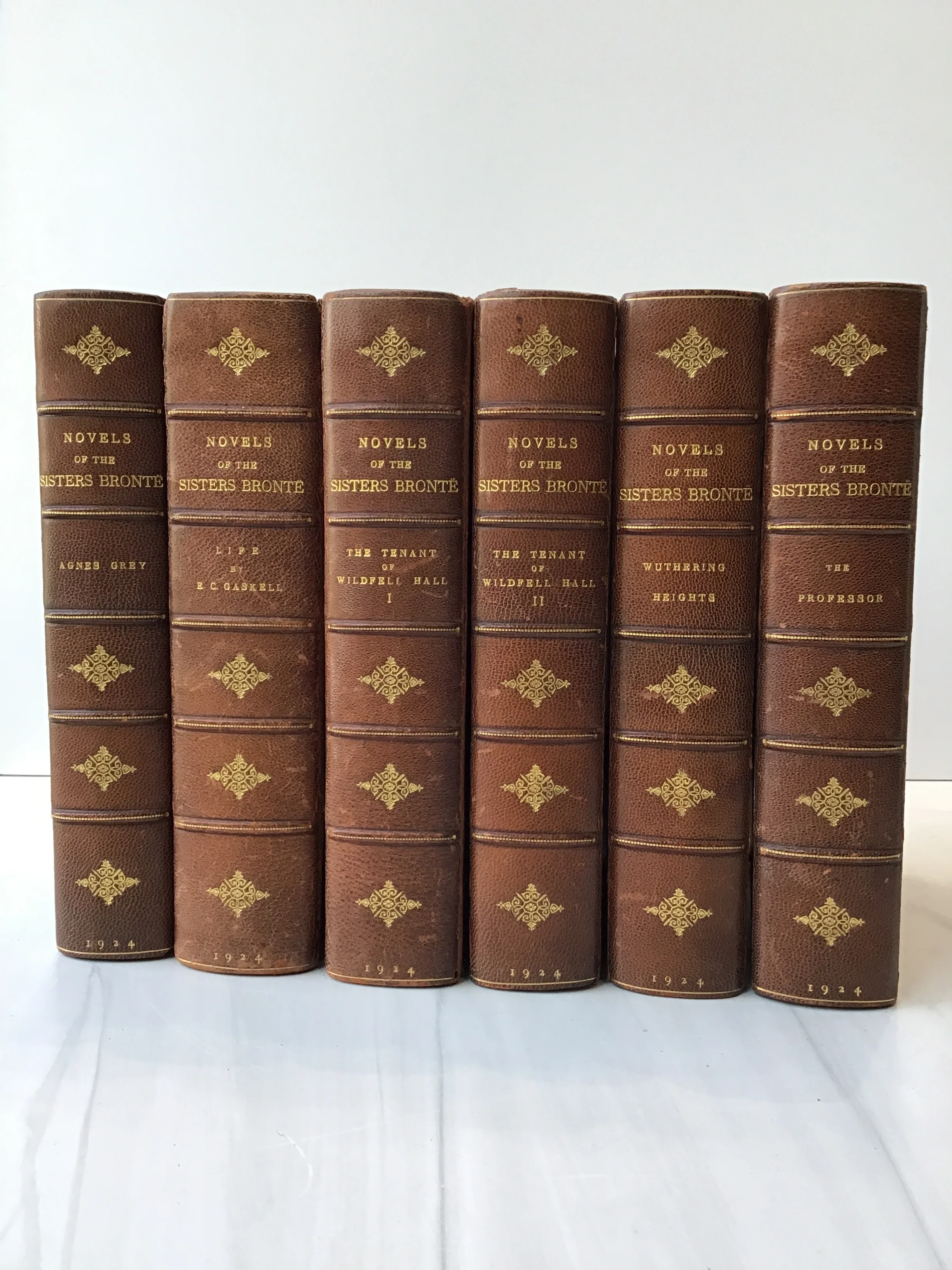 Novels of the Sisters Bronte - Image 2