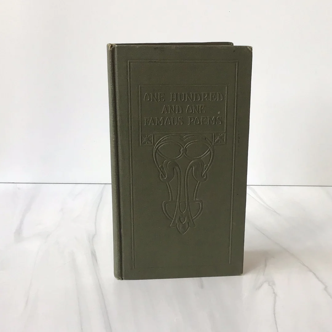 -One Hundred and One Famous Poems