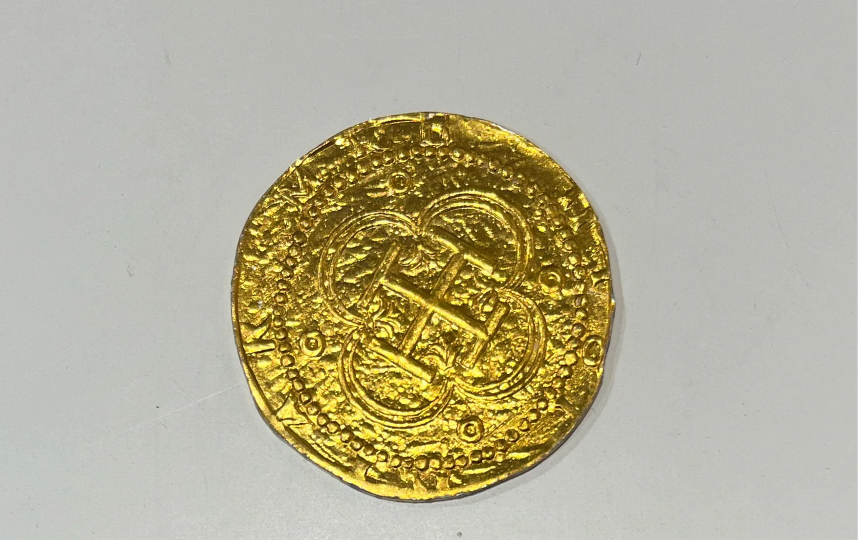Pirates Gold Coin Movie Prop - Image 3
