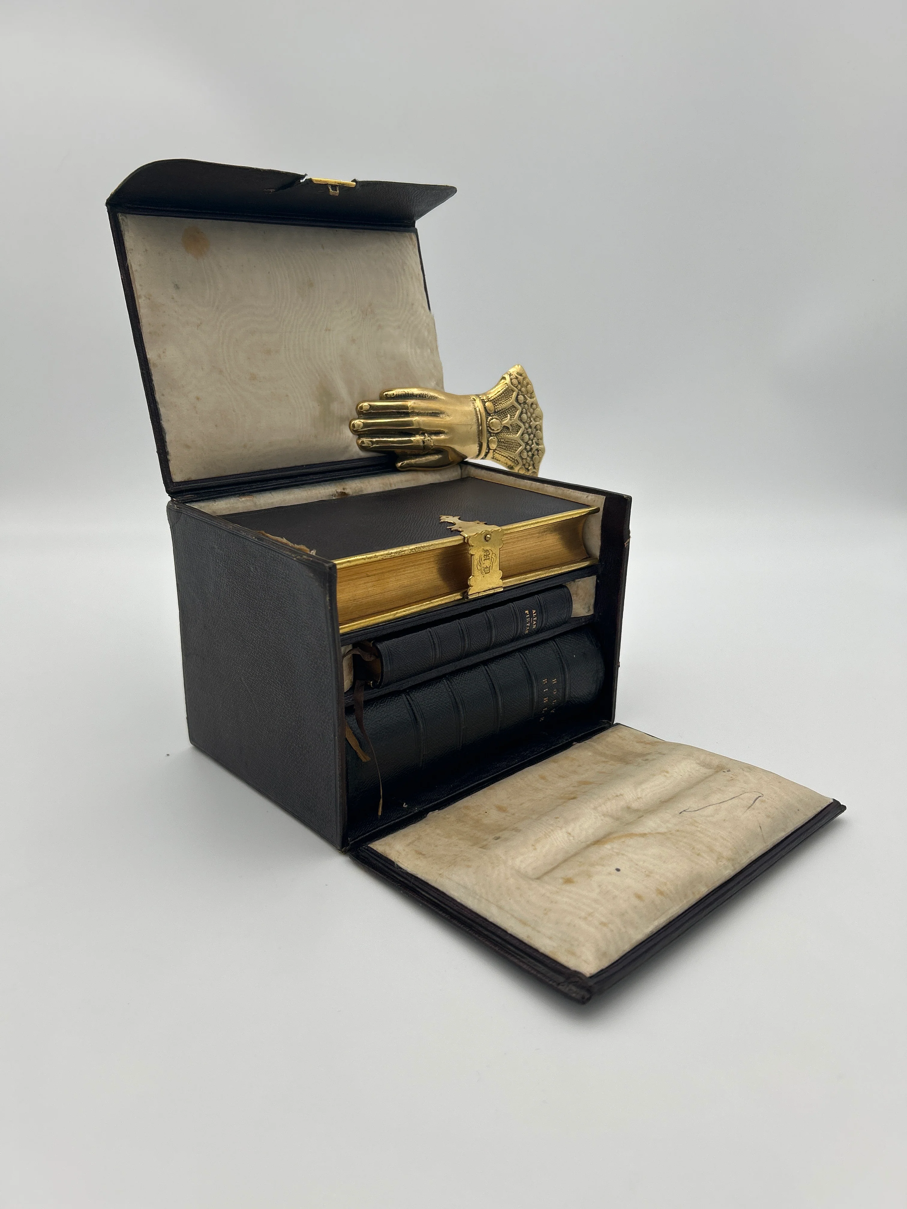 Scriptural Texts in 3 Volumes