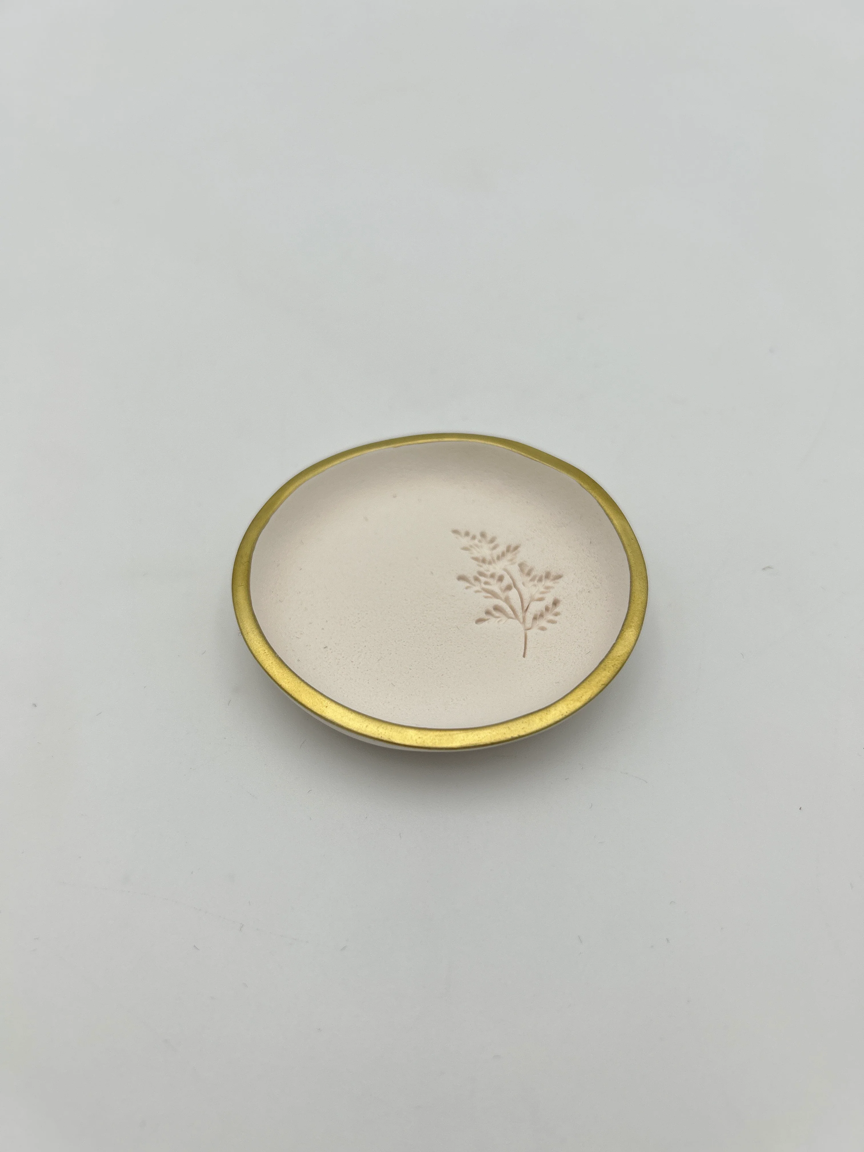 Small ring dish