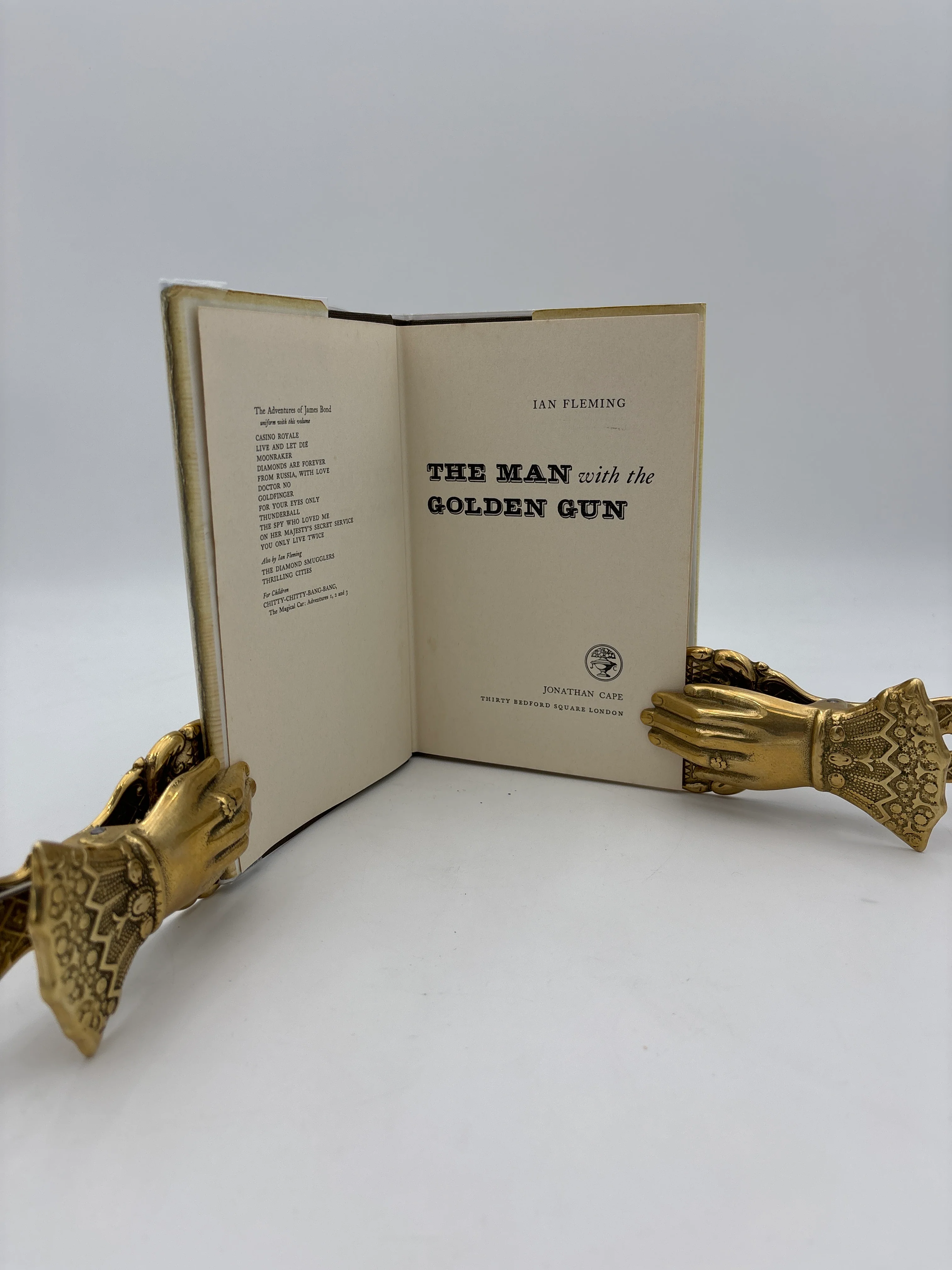 The Golden Gun - Image 4