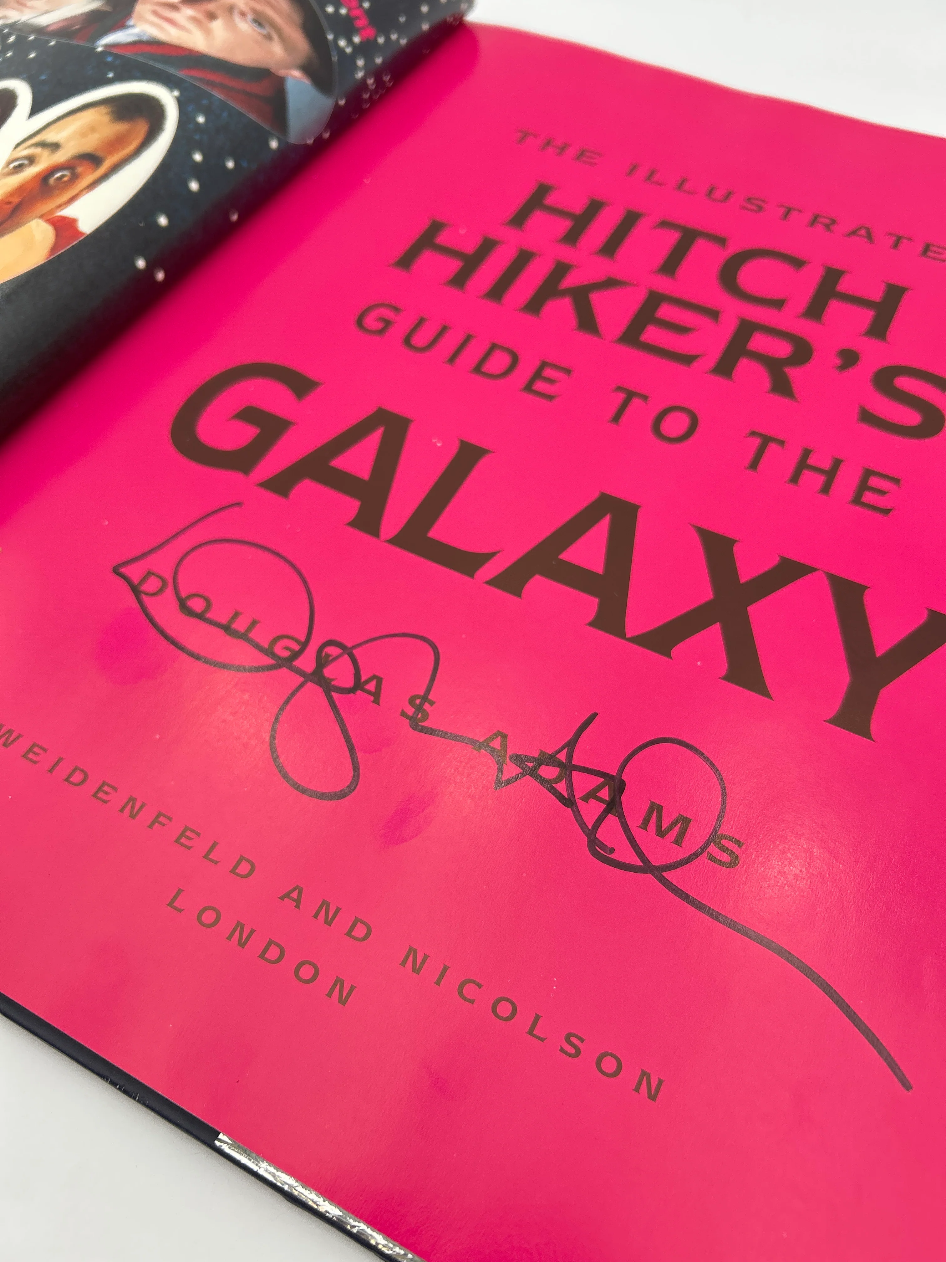 The Hitchhikers Guide to the Galaxy First Illustrated Edition - Image 2