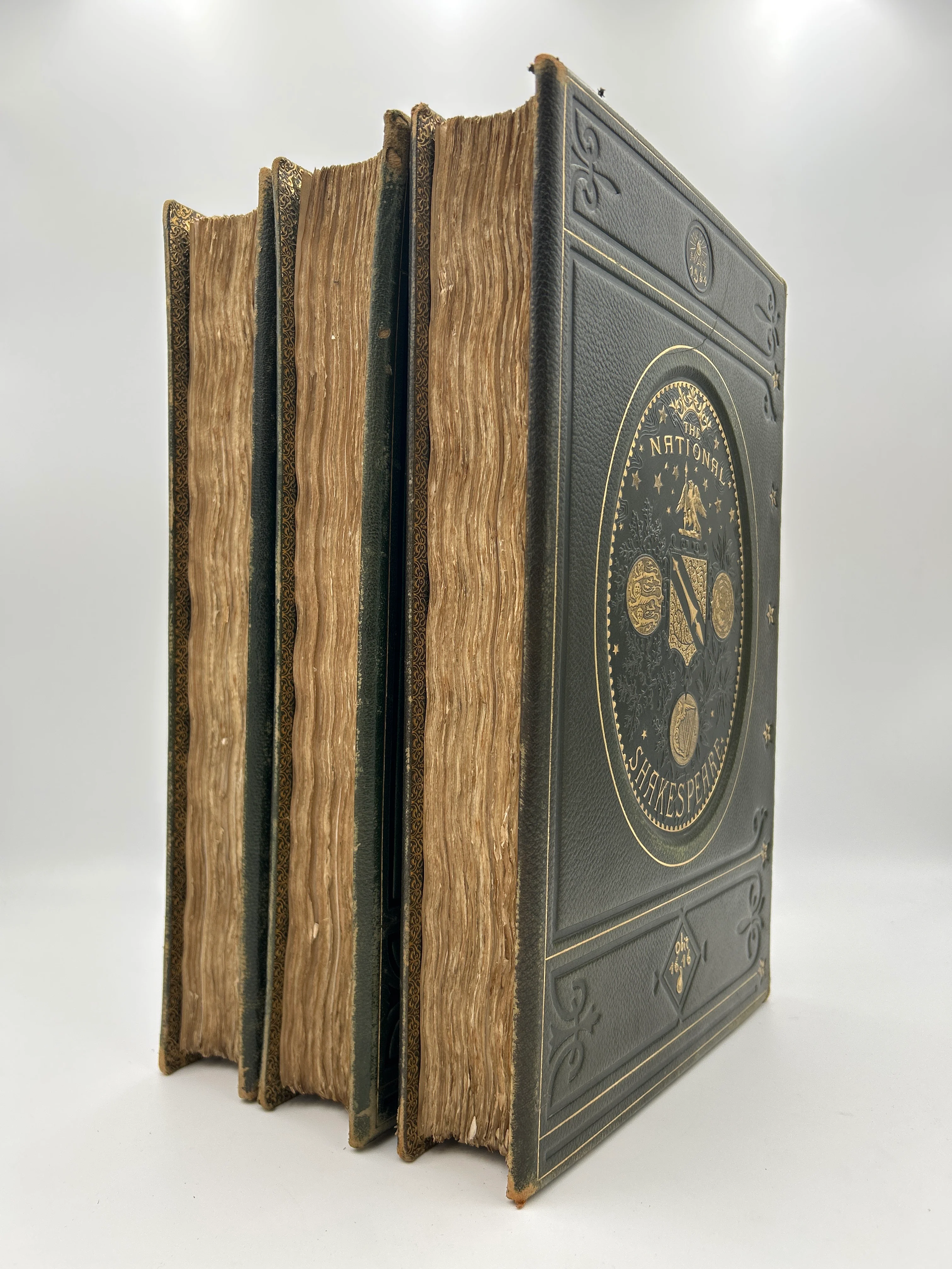 The Works of Shakespeare in 3 Volumes - Image 2