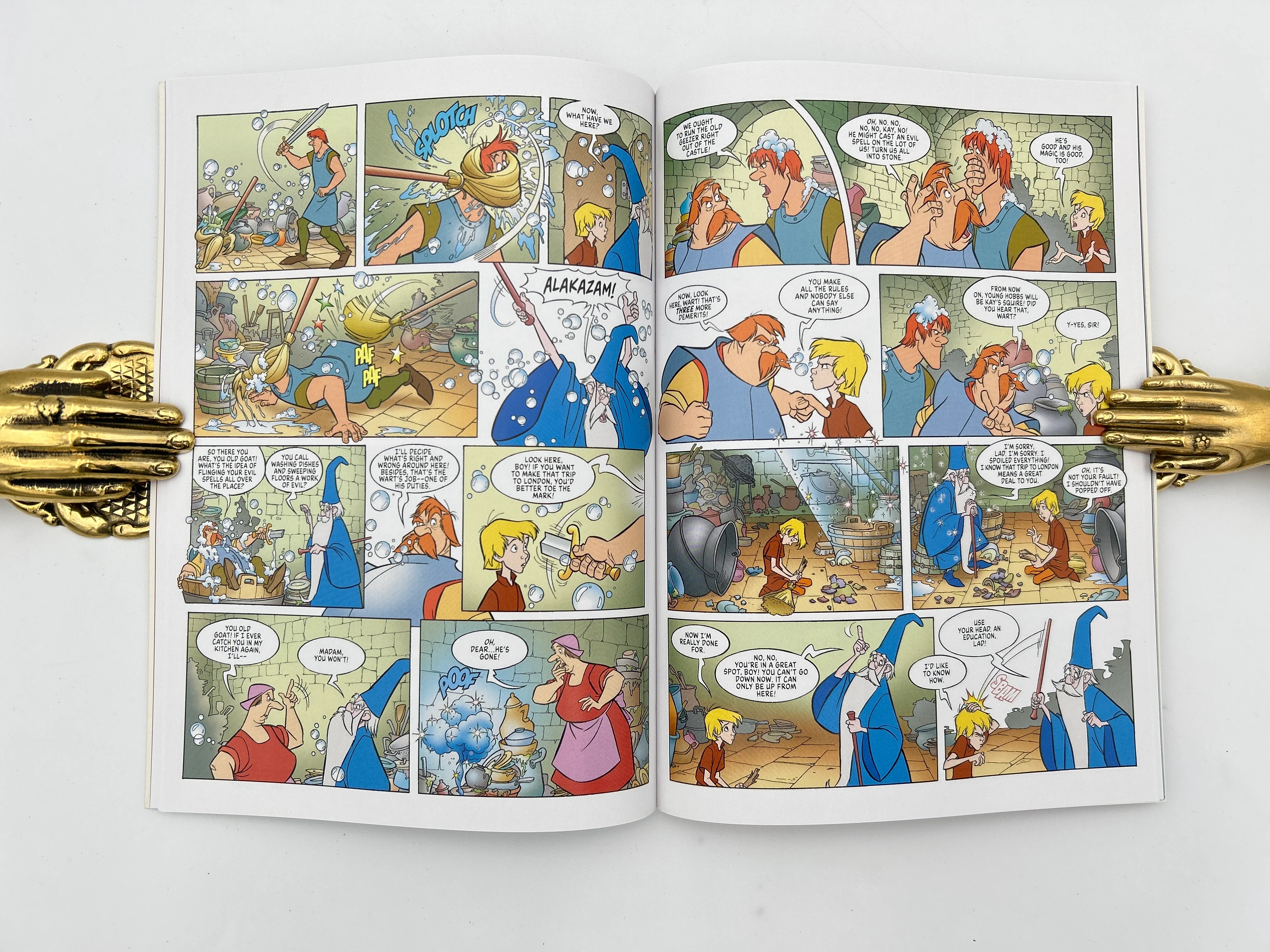 The Sword in the Stone Graphic Novel - Image 2