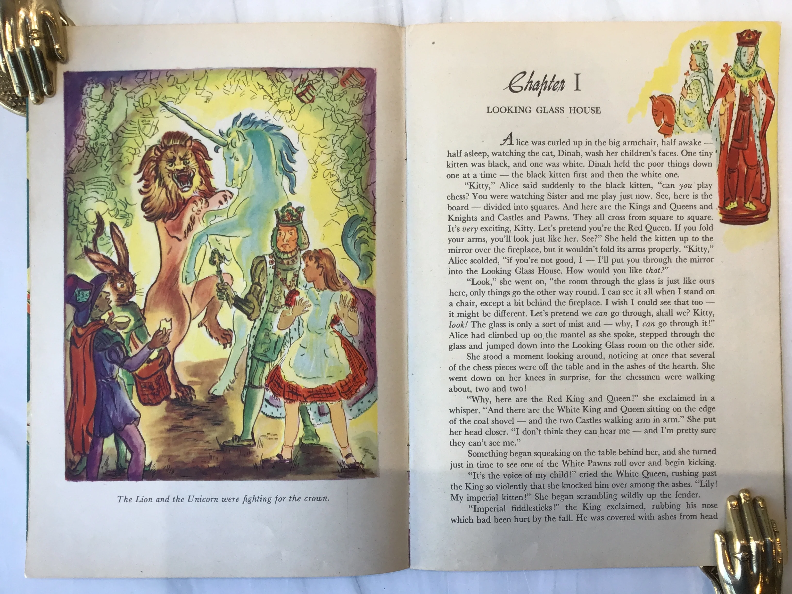Through the Looking Glass: Version for Young Readers* - Image 5