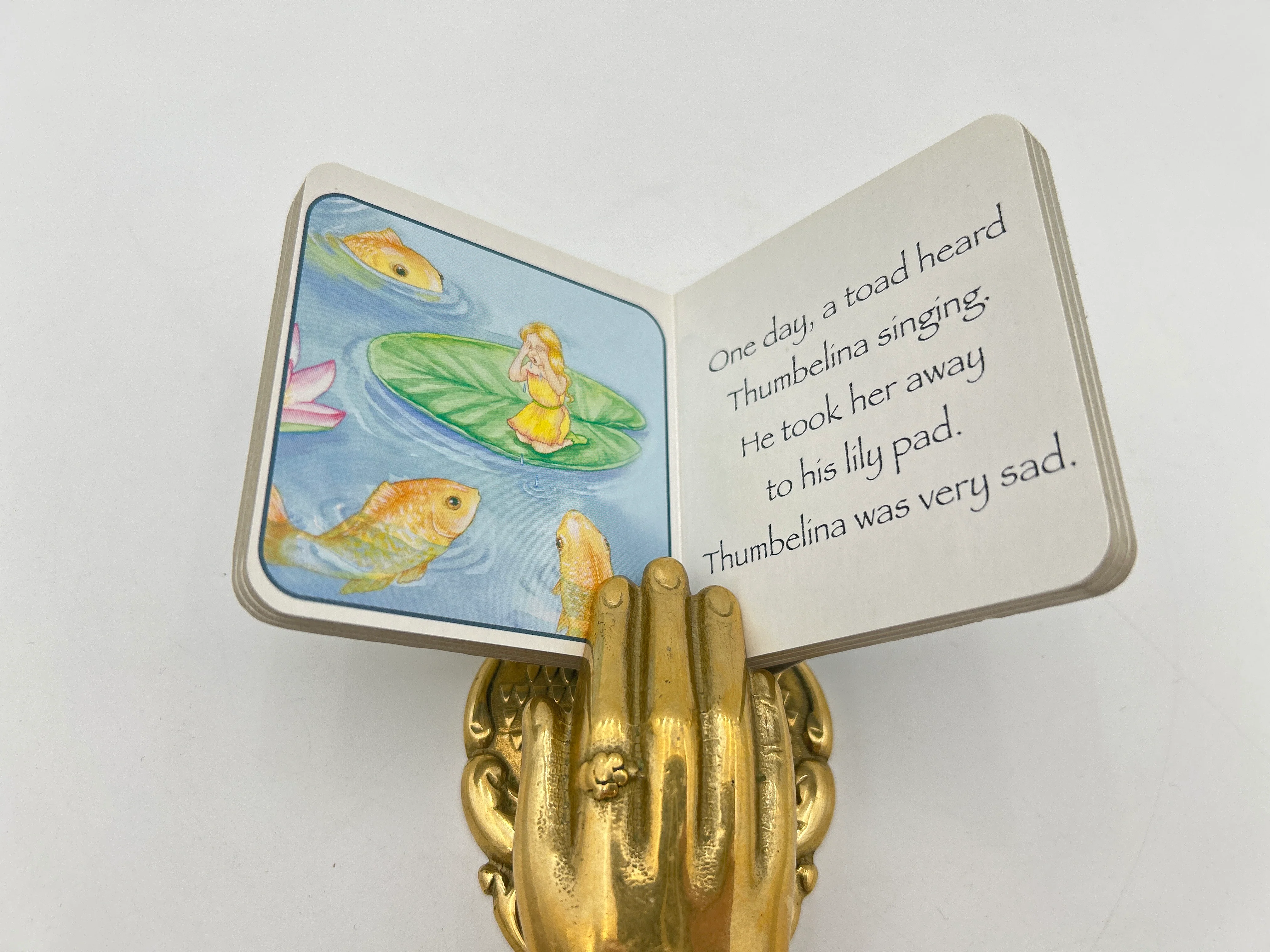 Thumbelina Miniature Board Book - Image 2