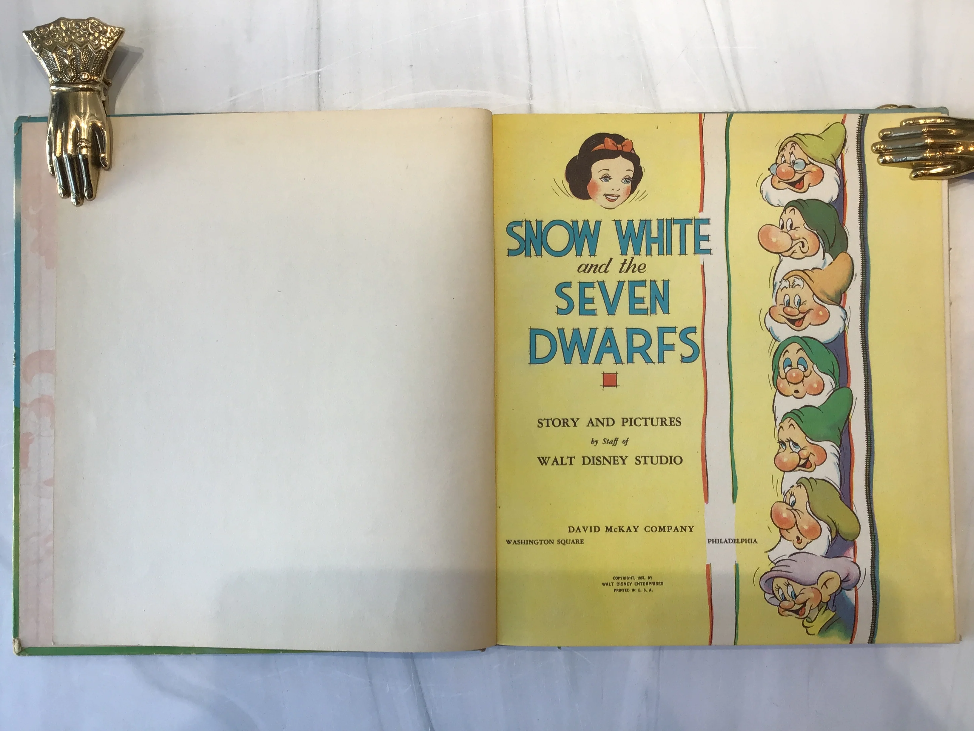 Walt Disney’s Snow White and the Seven Dwarfs - Image 2